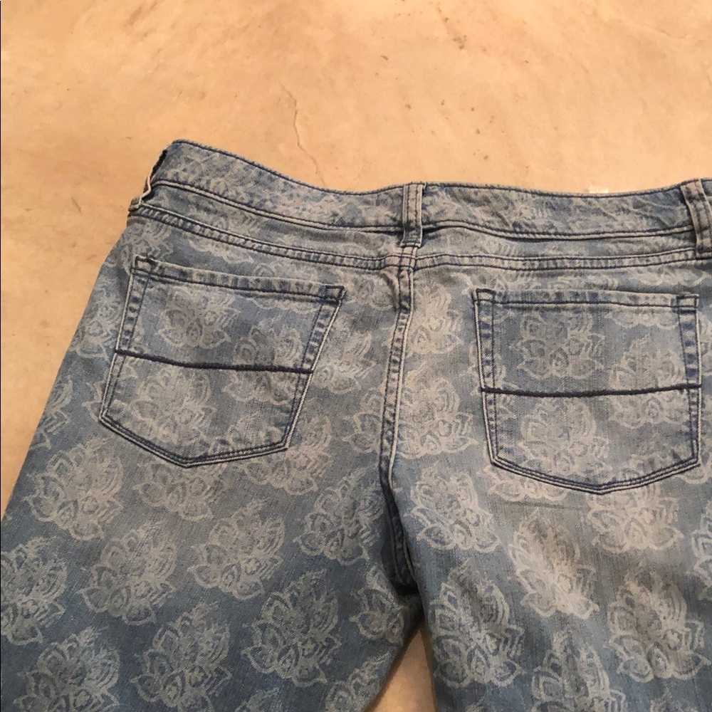 Merona Light Blue Patterned cropped Jeans - Picture 7 of 8